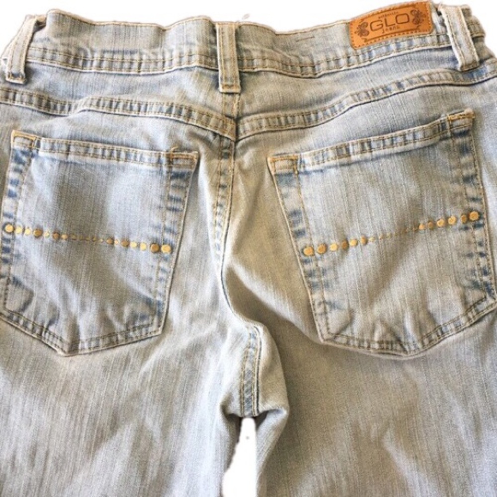 Glow jeans